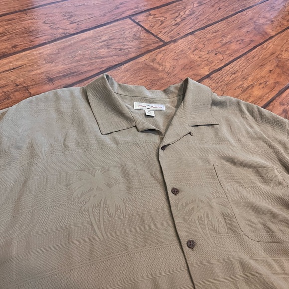 Tommy Bahama silk shirt men’s XXL tan brown button down short sleeve Palm Trees - Picture 3 of 9